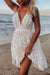 Robe Champêtre Courte Col En V Bretelles Fines Dentelle Fleurie Coupe A-Line Blanche