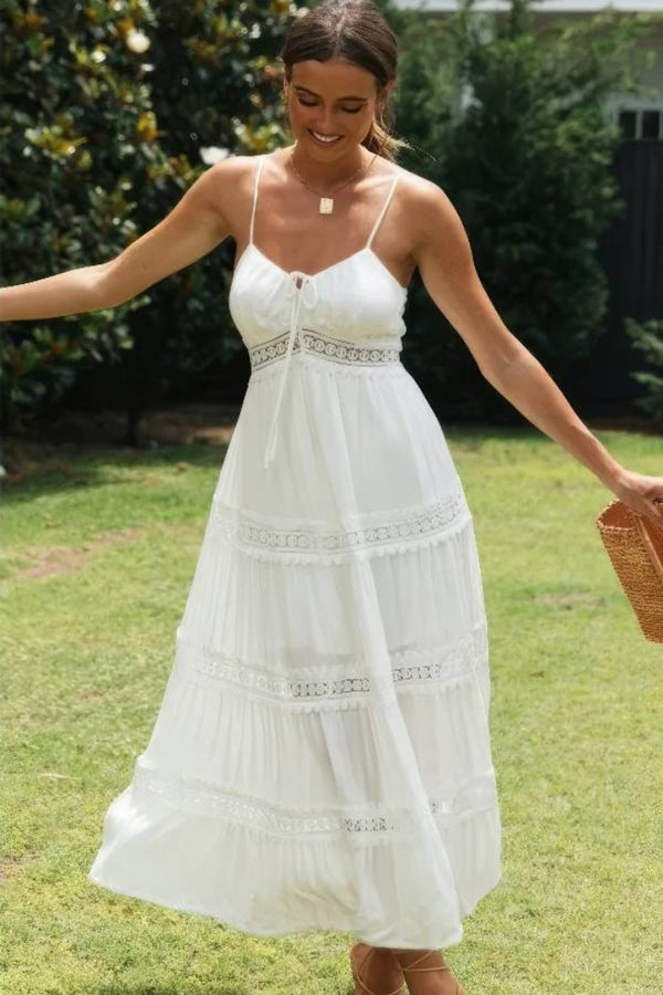 Robe Champêtre Longue Boho Blanche Bretelles Fines Dentelle Taille Empire Maxi