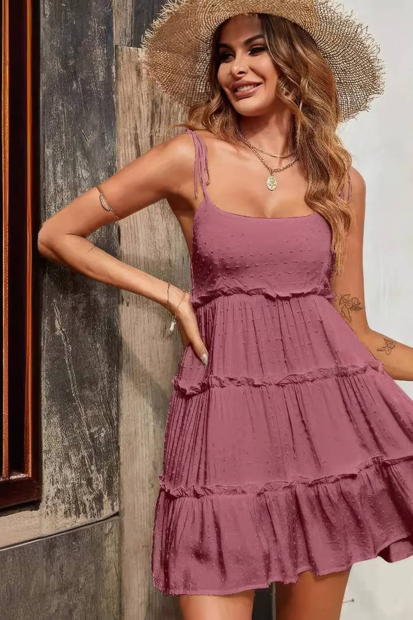 Robe Champêtre Mini À Pois Col Carré Bretelles Fines Jupe À Volants