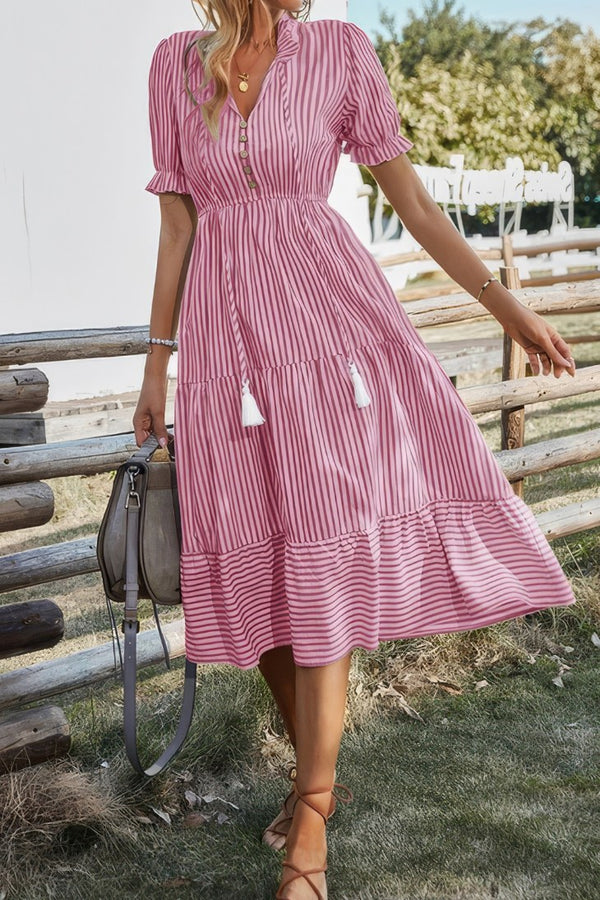 Robe Champêtre Rayée Col V Manches Courtes Taille Élastique Midi Évasée Été