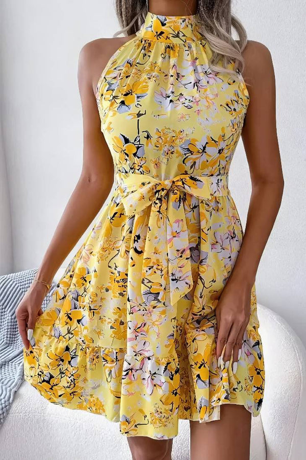 Robe Champêtre Courte À Fleurs Col Licou Ceinture Nœud À La Taille Été