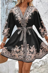 Robe Champêtre Courte Vintage Col V Manches Bouffantes Ceinture Imprimé Baroque