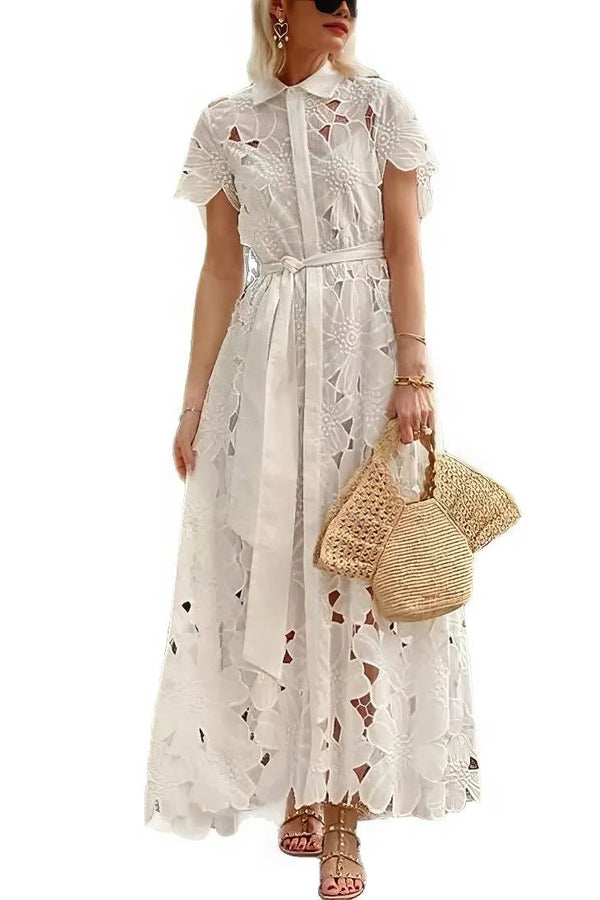 Robe Champêtre Longue Blanche En Dentelle Col Chemise Boutonnée Manches Courtes Bohème Maxi