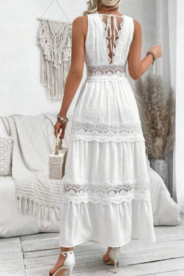 Robe Champêtre Longue Col En V Sans Manches Dentelle Blanche Coupe A-Line Jupe À Étages