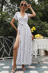 Robe Champêtre Maxi À Pois Col En V Manches Courtes Fendue Taille Ceinturée Été