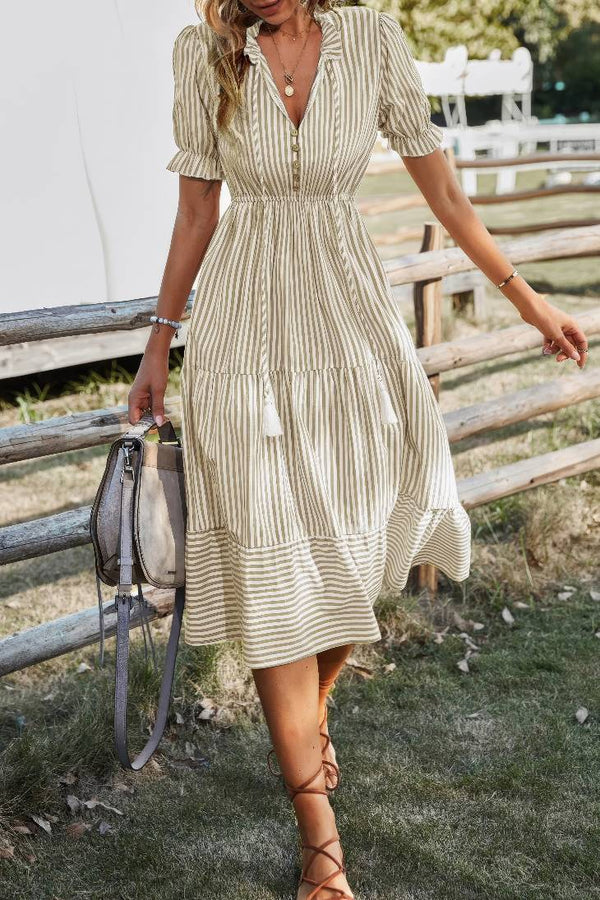 Robe Champêtre Rayée Col V Manches Courtes Taille Élastique Midi Évasée Été